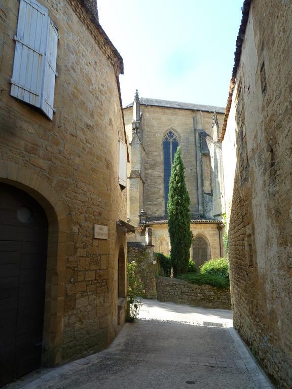 Appartement Centre Medieval - Le Cosy De Sarlat Экстерьер фото